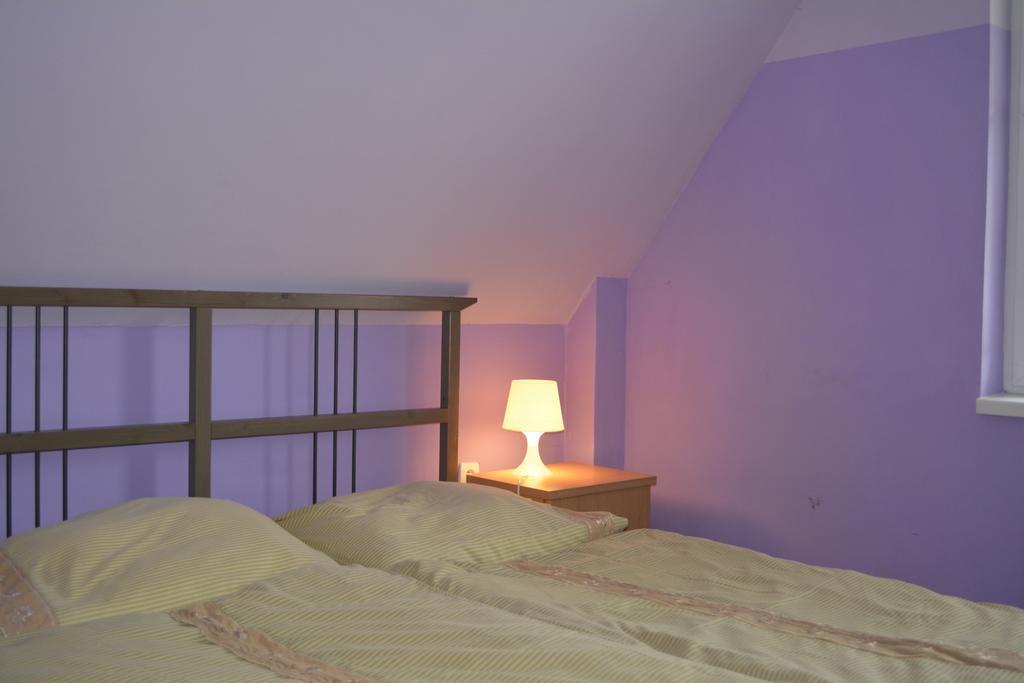 Petunia-Dom S Dvoma Spalnami Bešeňová Rom bilde